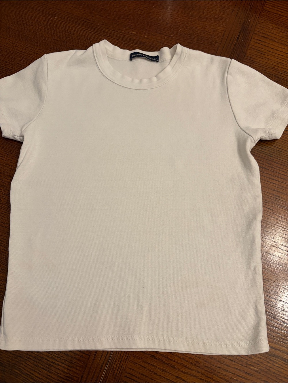 Brandy Melville Men's White Short Sleeve Crewneck Tee